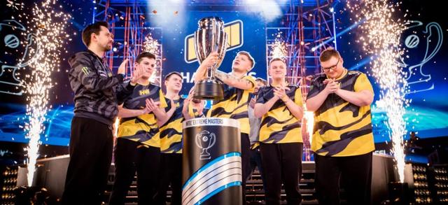 麦迪逊承担 麦迪逊承担